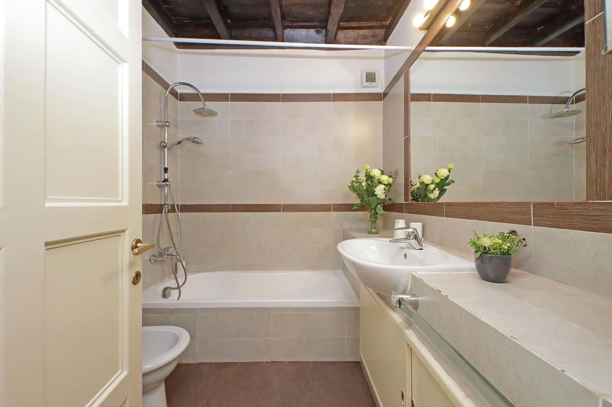 Apartment Cozy Rione Monti Rom
